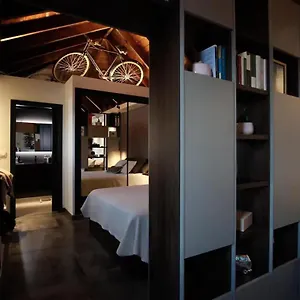 Komodo Gran Poder - Penthouse With Private Pool And Cozy Twin Bedroom Sevilla